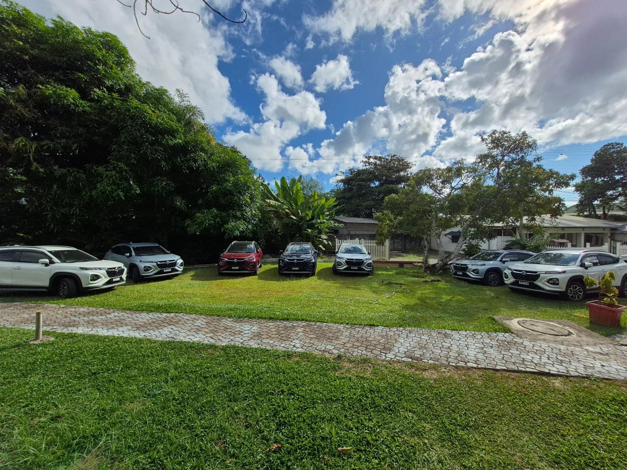 Beau Vallon Bungalows מראה חיצוני תמונה